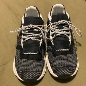 On Cloud Cloudnova Sneakers